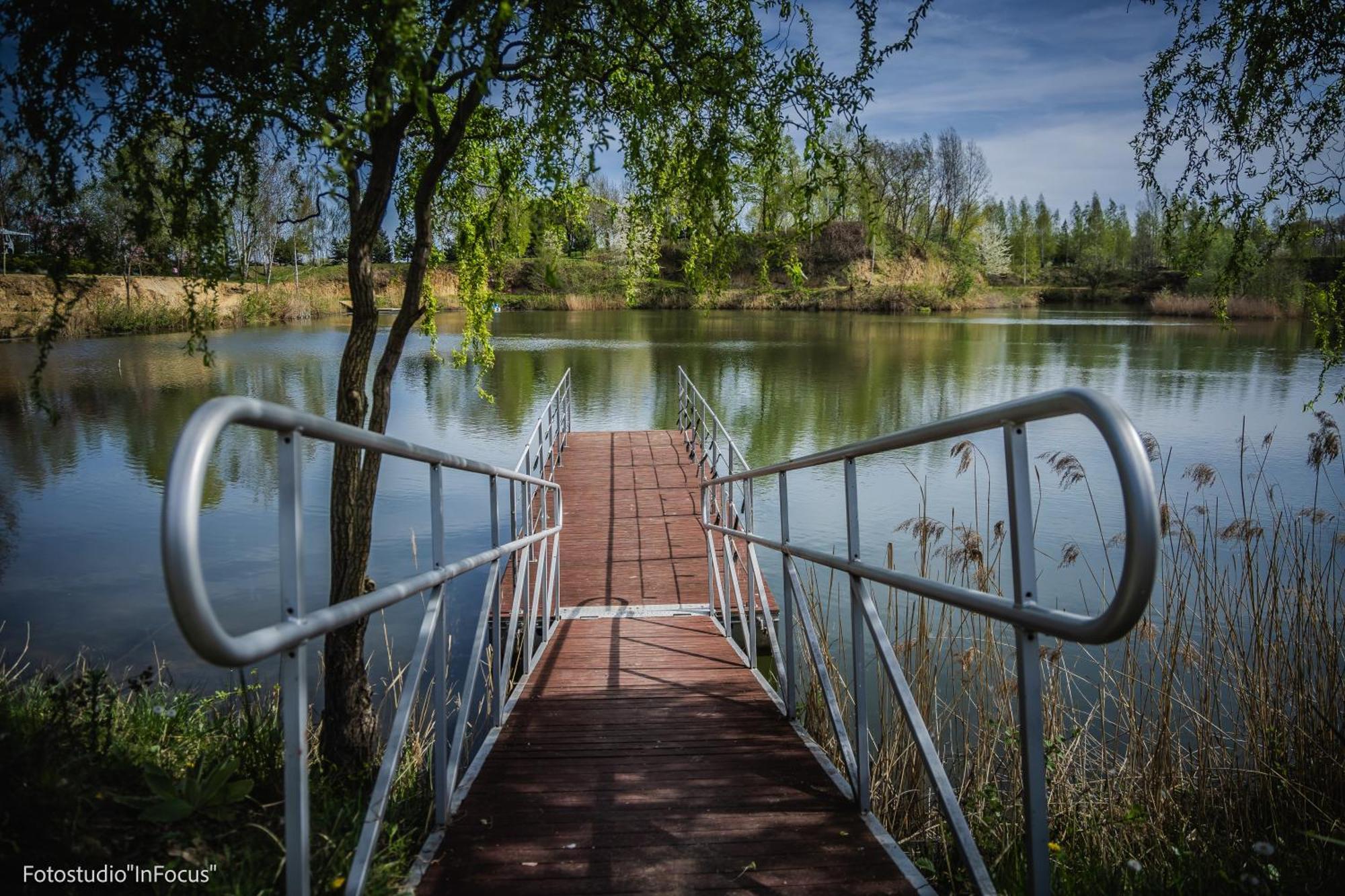 Forteca, Pokoje Goscinne Nad Stawem Dzierżoniów Екстериор снимка